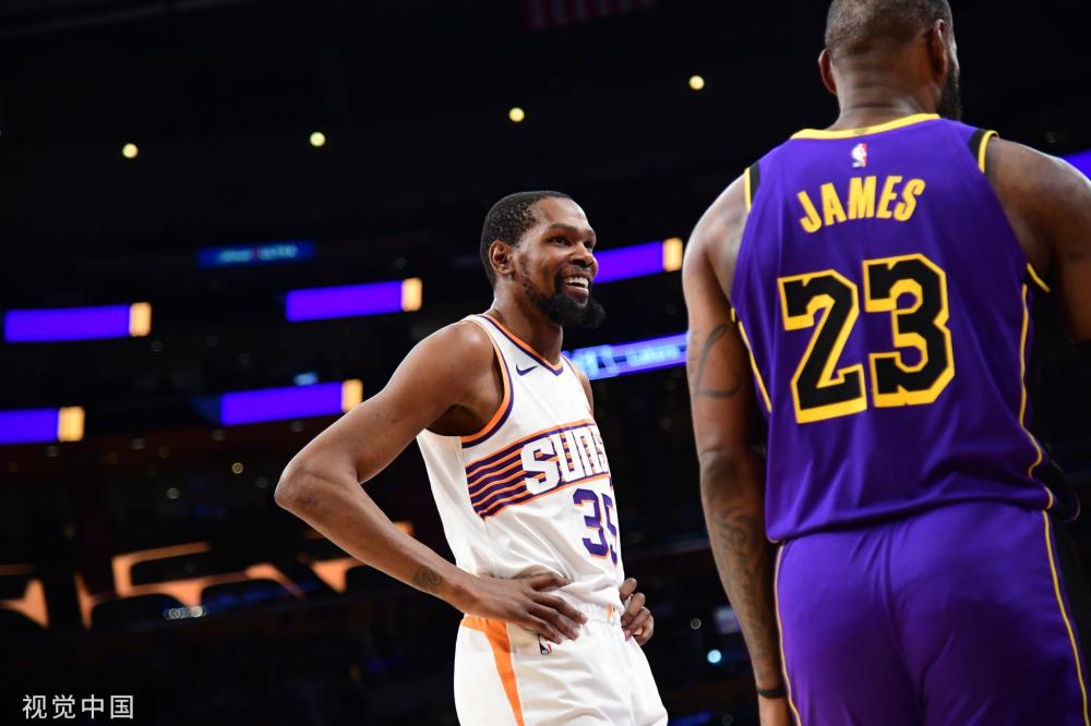 展现出的成 展现出的成